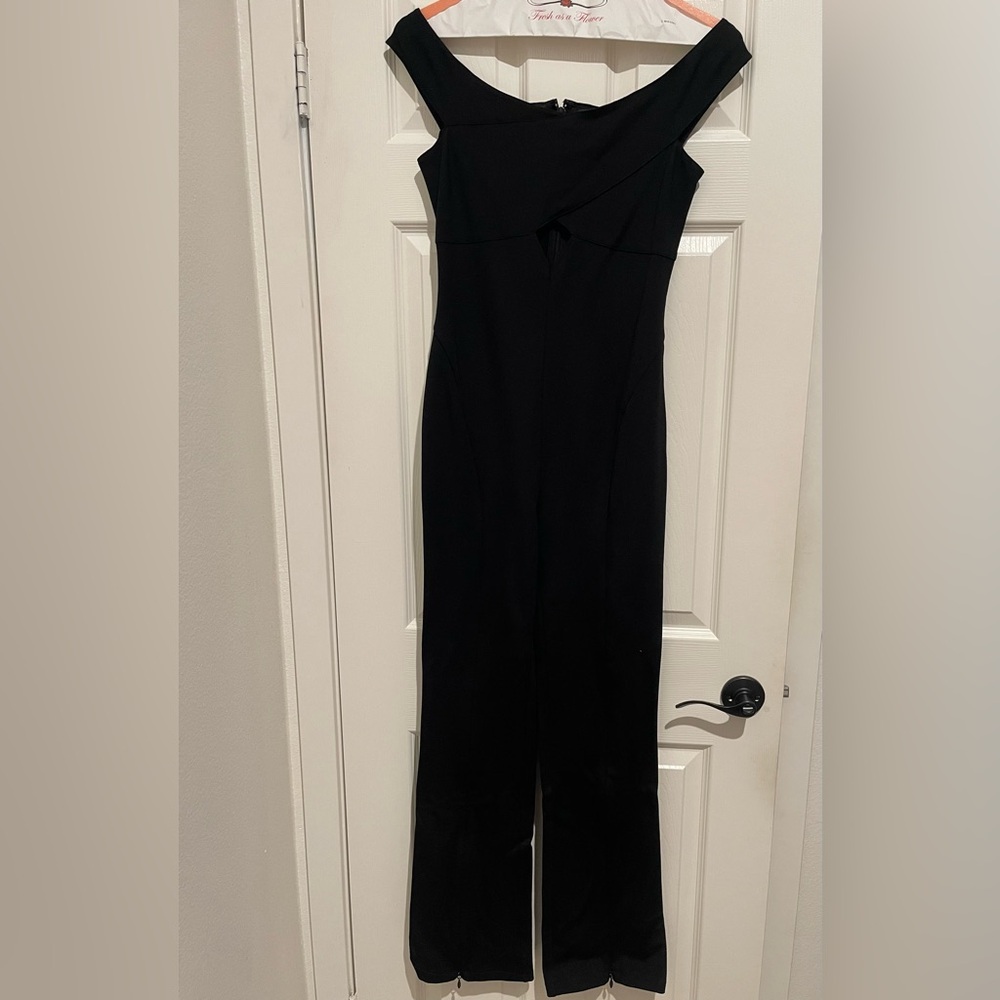 Elegant Off-the-Shoulder Black Jumpsuit